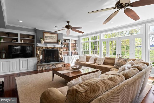 1141 WISTERIA DR, Malvern, PA 19355