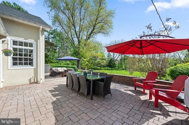 1141 WISTERIA DR, Malvern, PA 19355
