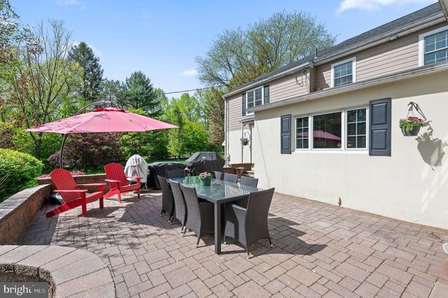 1141 WISTERIA DR, Malvern, PA 19355