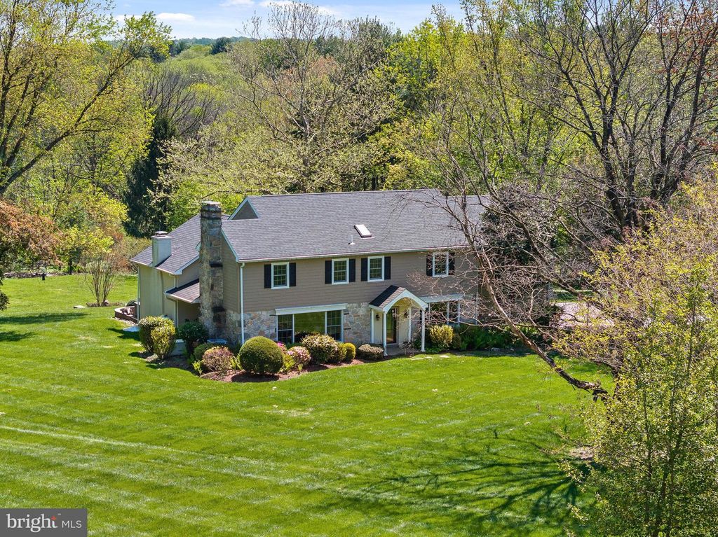 1141 WISTERIA DR, Malvern, PA 19355