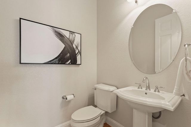 2419 Belle Glade Ln, Manteca, CA 95336