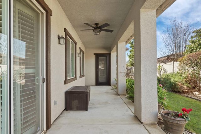 2419 Belle Glade Ln, Manteca, CA 95336