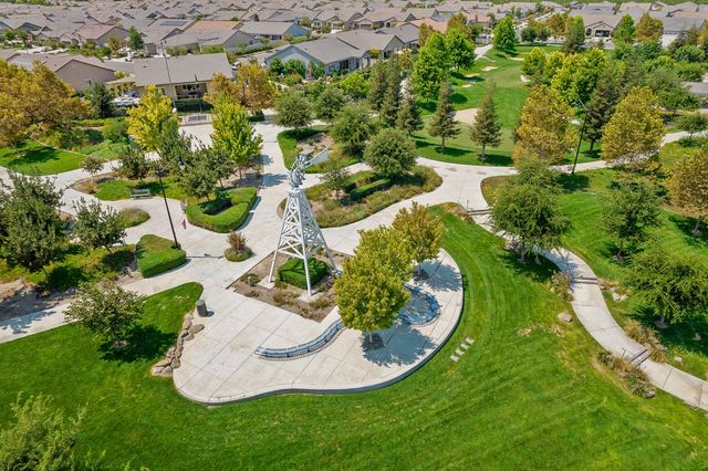 2419 Belle Glade Ln, Manteca, CA 95336