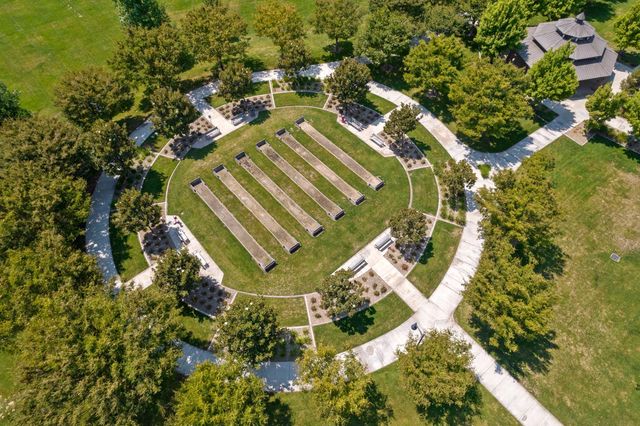 2419 Belle Glade Ln, Manteca, CA 95336