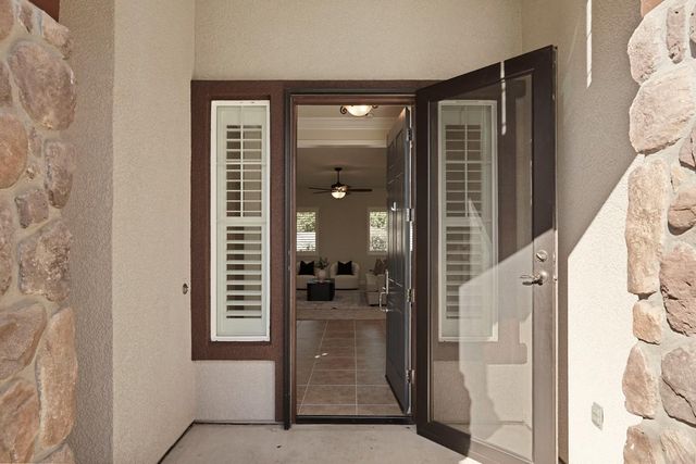 2419 Belle Glade Ln, Manteca, CA 95336