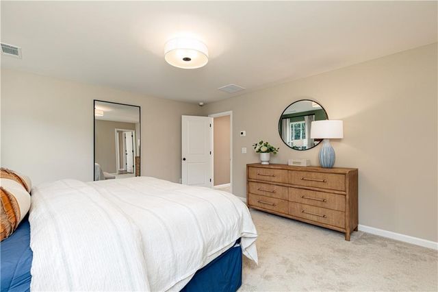 86 Hickory Grove Avenue, Lawrenceville, GA 30046