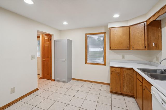 708 Grand Avenue, New Virginia, IA 50210