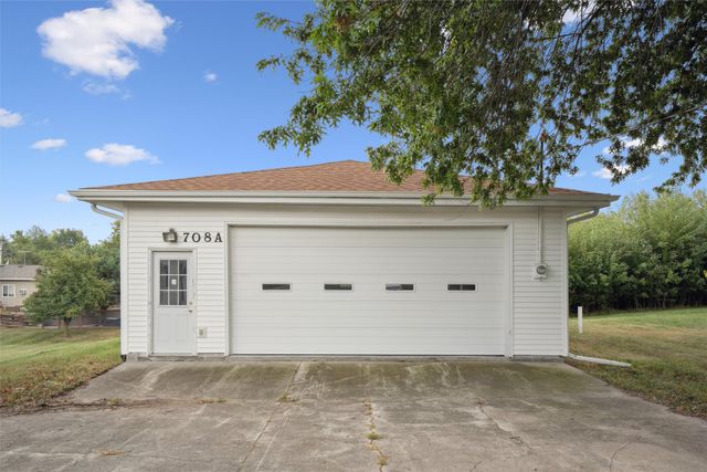708 Grand Avenue, New Virginia, IA 50210