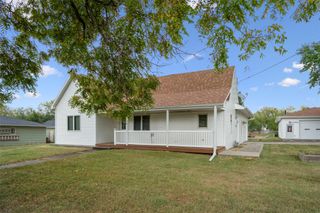 708 Grand Avenue, New Virginia, IA 50210
