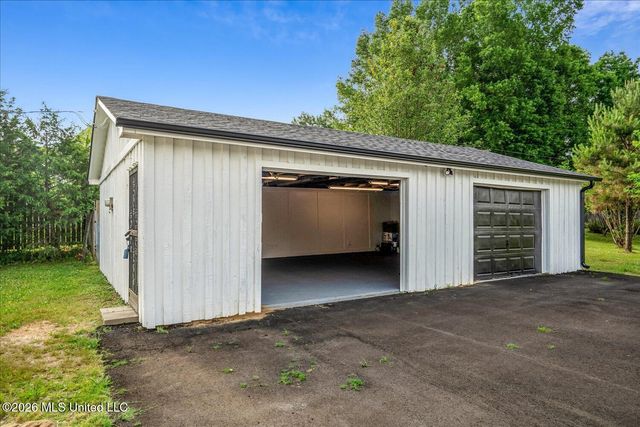 9068 Bethel Road, Olive Branch, MS 38654