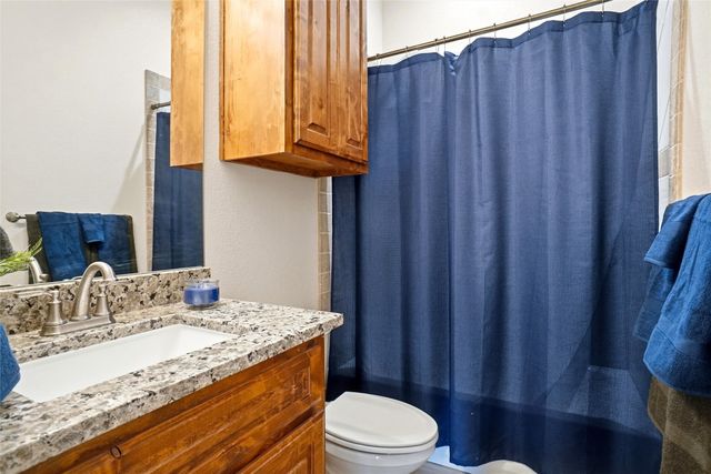 904 Avagail Avenue, Springtown, TX 76082