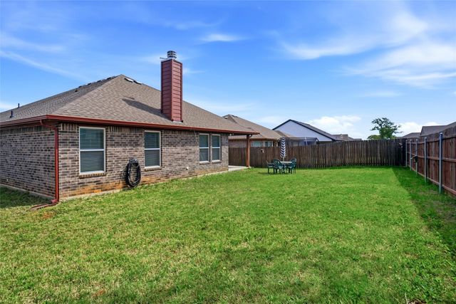 904 Avagail Avenue, Springtown, TX 76082