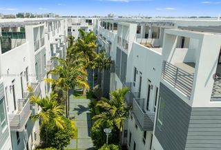 9133 NW 33rd St, Doral, FL 33172