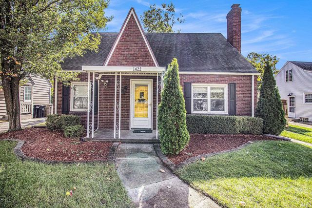 1422 Mckinley Avenue, South Bend, IN 46617
