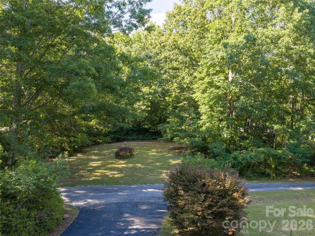 0 Mountain Laurel Lane, Fletcher, NC 28732