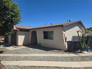 2119 CASITA Court, Hemet, CA 92545