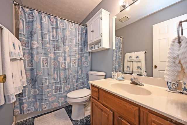 9299 White Pine Drive, Deerfield Twp., OH 45140