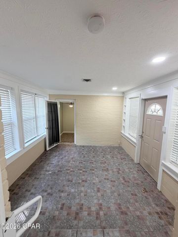 1806 Tyndall Drive, Panama City, FL 32401