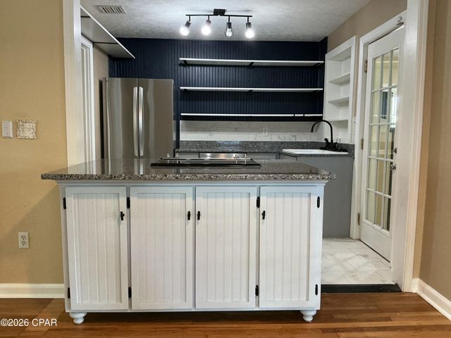 1806 Tyndall Drive, Panama City, FL 32401