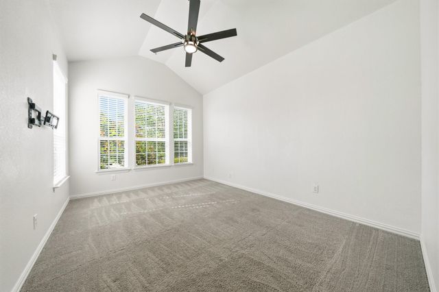 116 Salt Fork DR, Liberty Hill, TX 78642