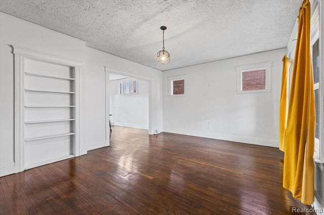 3327 Virginia Park Street, Detroit, MI 48206