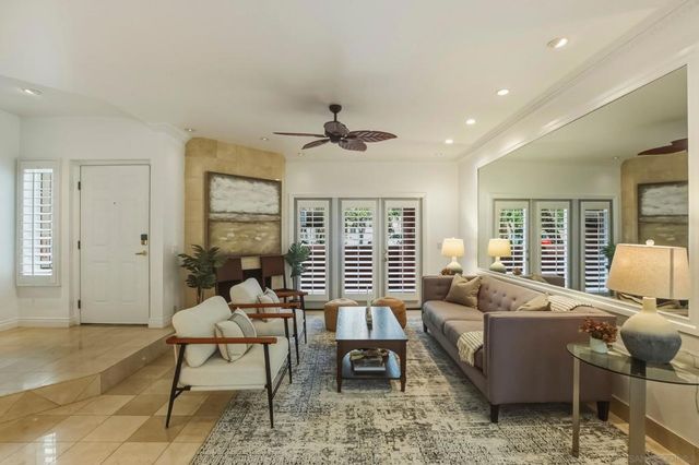 3964 Richmond, San Diego, CA 92103