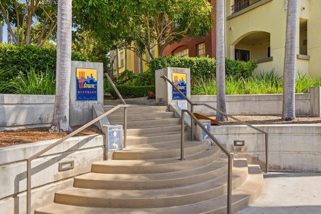 3964 Richmond, San Diego, CA 92103