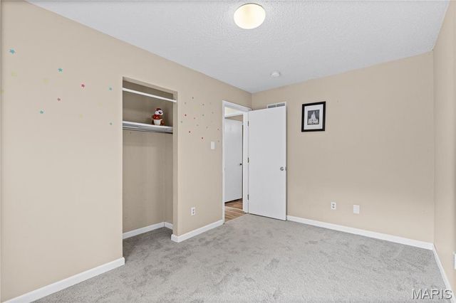 907 Guenzler Drive, Imperial, MO 63052