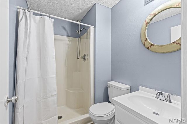 907 Guenzler Drive, Imperial, MO 63052