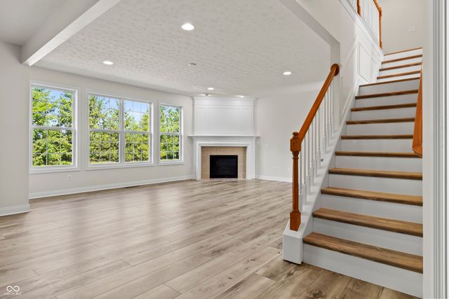 12558 Talon Crest Drive, Fishers, IN 46037