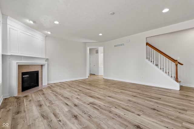 12558 Talon Crest Drive, Fishers, IN 46037