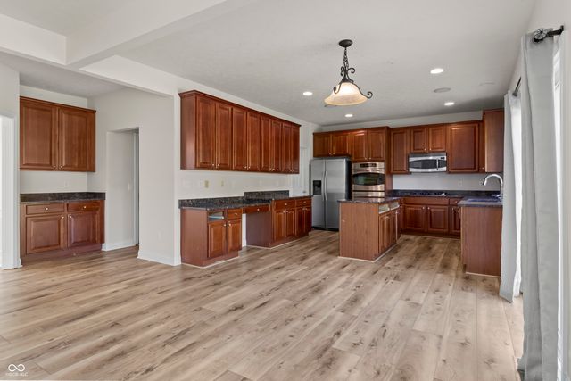 12558 Talon Crest Drive, Fishers, IN 46037