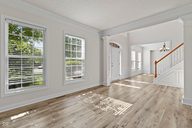 12558 Talon Crest Drive, Fishers, IN 46037