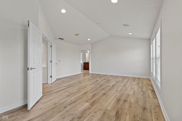 12558 Talon Crest Drive, Fishers, IN 46037
