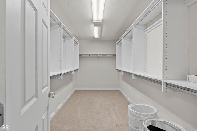 12558 Talon Crest Drive, Fishers, IN 46037