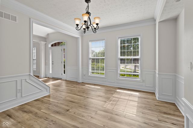 12558 Talon Crest Drive, Fishers, IN 46037