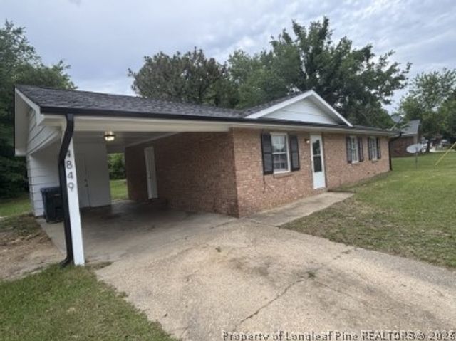 4849 Rosehill Road, Fayetteville, NC 28311
