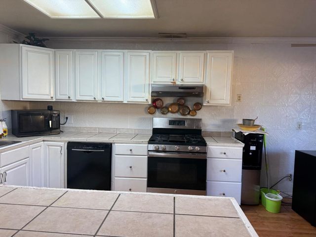 1133 Topaz Drive, Manteca, CA 95336