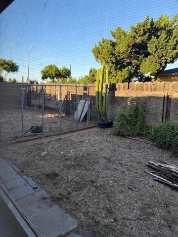 1133 Topaz Drive, Manteca, CA 95336