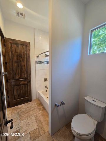 1110 W CREEK CANYON Road, Phoenix, AZ 85086