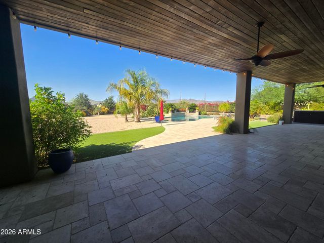 1110 W CREEK CANYON Road, Phoenix, AZ 85086