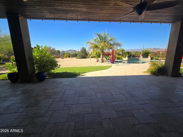 1110 W CREEK CANYON Road, Phoenix, AZ 85086
