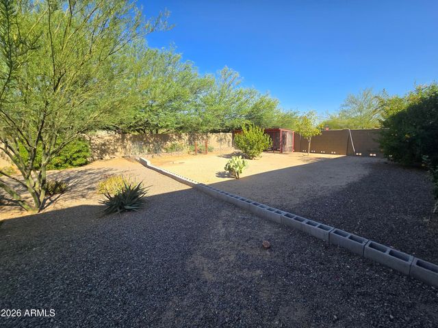 1110 W CREEK CANYON Road, Phoenix, AZ 85086