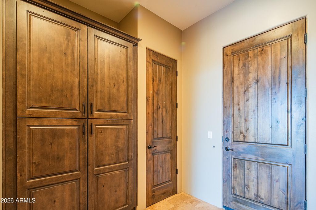 Image 29 of property listing at 1110 W CREEK CANYON Road, Phoenix, AZ 85086