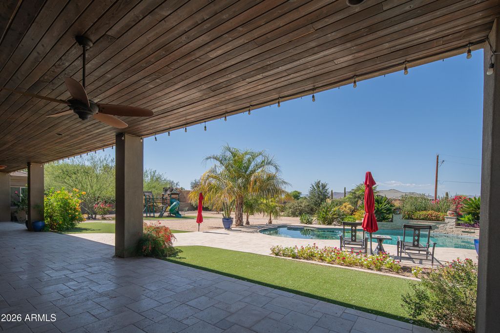 Image 79 of property listing at 1110 W CREEK CANYON Road, Phoenix, AZ 85086