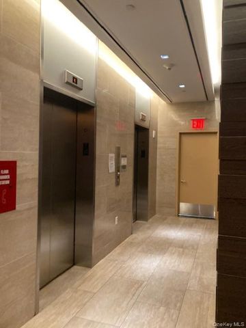 138-35 39th Avenue 4K, Flushing, NY 11354