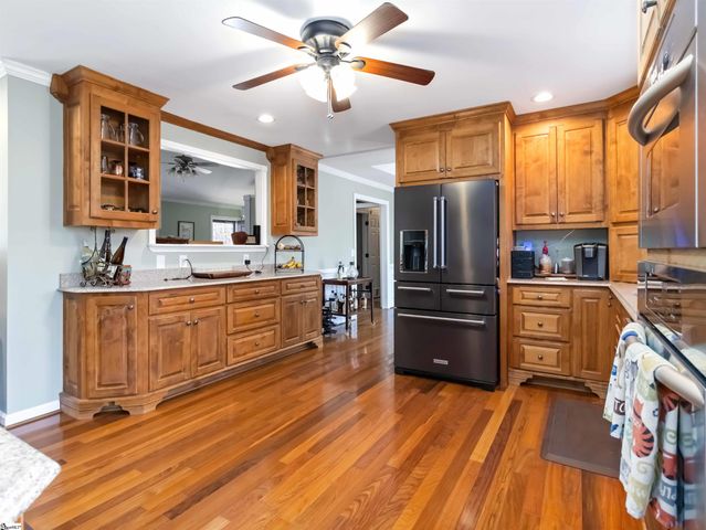 182 New Harrison Bridge Road, Simpsonville, SC 29680