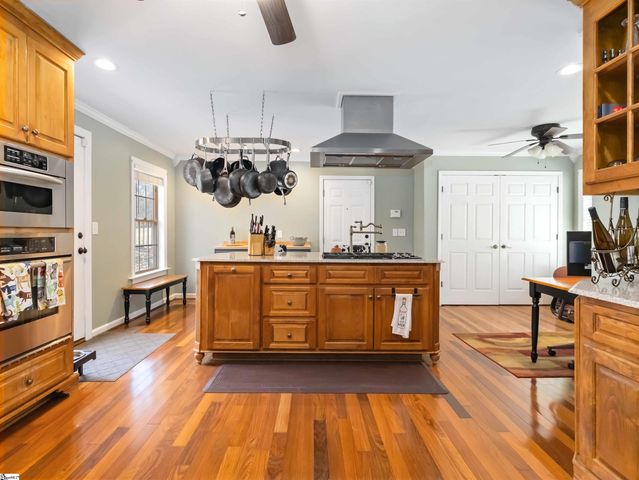 182 New Harrison Bridge Road, Simpsonville, SC 29680