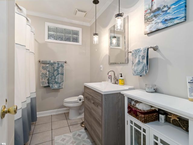 182 New Harrison Bridge Road, Simpsonville, SC 29680