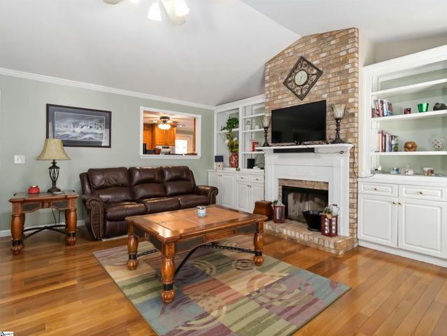 182 New Harrison Bridge Road, Simpsonville, SC 29680